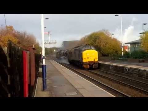 DRS Class 37 Sandite train at Prudhoe.