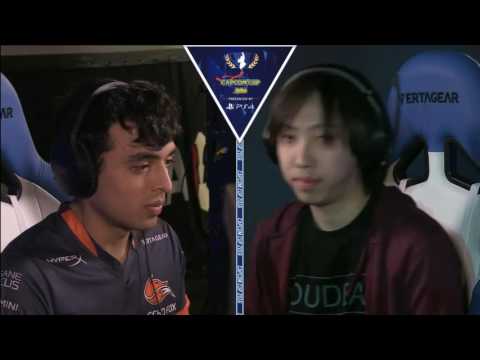 Street Fighter V Capcom Cup 2016   Day 1 Fox Julio Fuentes VS Youdal Yukadon