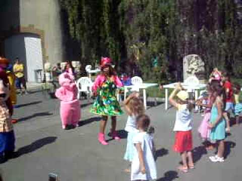 download lagu mp3 mp4 Bricolage Morges, download lagu Bricolage Morges gratis, unduh video klip Bricolage Morges