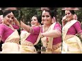 South Indian Actress Saranya Mohan Hot Rare Navel Show Hot Boobs Show In Tight Blouse Hot Mallu
