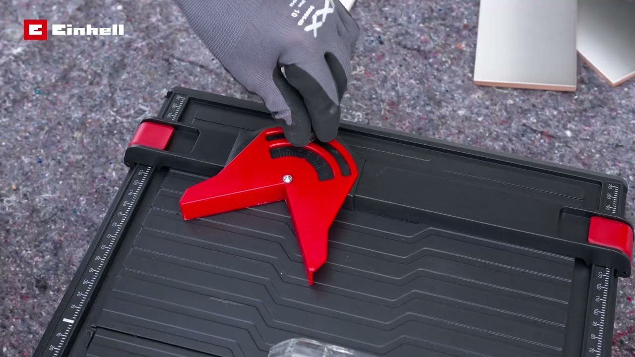Tagliapiastrelle a batteria di Einhell