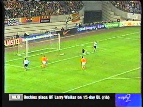 1999 (March 31) Holland 1-Argentina 1 (Friendly).mpg