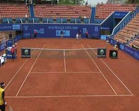 TenisPortal.cz: Akgul Amanmuradova - Michaella Krajiceková