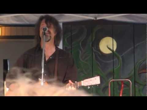Gregg Curry - Coyotes Cry