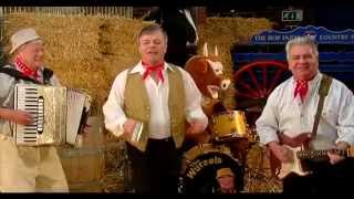 The Wurzels 'I Am A Cider Drinker' 2007 Official Video!!!