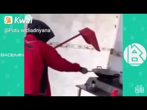 Belajar menggoreng!!