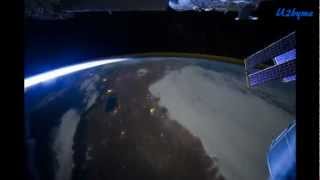 U2 - Your blue room (U2bymeVidéo)