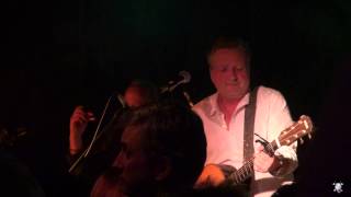 Glenn Tilbrook : Dennis