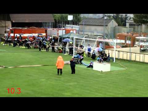 P Ves DHZ O Pohár starostu obce 2013 2 útok ženy Petrova Ves