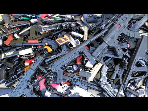 INSANE 138-Piece Toy Gun Arsenal! Realistic Pistols, Rifles, Shotguns & Blasters Unboxed