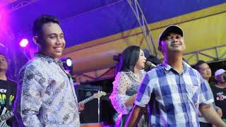 Download lagu MAWAR PUTIH - DEBBY FEAT BOZZ AYIK - NEW AZKADINA - LIVE UKA DEBBY mp3 Download lagu MAWAR PUTIH - DEBBY FEAT BOZZ AYIK - NEW AZKADINA - LIVE UKA DEBBY mp3