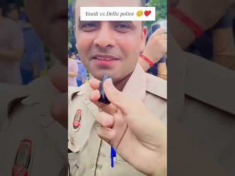 👉😂protesters vs Delhi police!#shorts