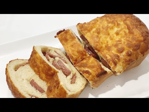 Try this stuffed bread recipe | Bread with pepperoni