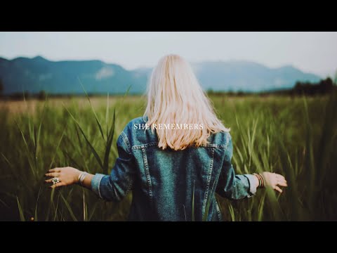 Max Richter - She Remembers (Soft Felt Piano Version)