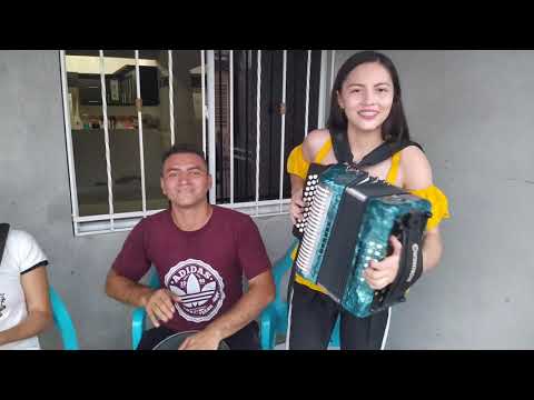 Charanga campesina al mejor estilo del gran Calixto Ochoa.