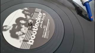 Bootlecker - On The Floor (Original Mix)