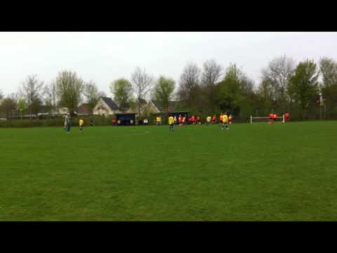 SV Nieuwleusen - SCD 16 april 2011-5.MOV