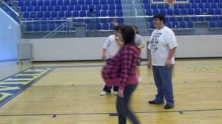 preview picture of video 'Pregnant Basketball'