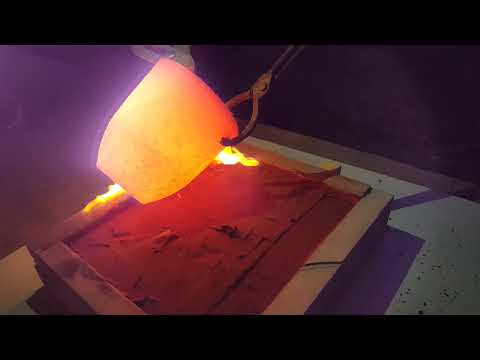 Cast a Brass Tomahawk Head. First try.