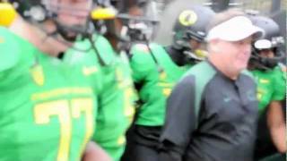 Oregon Ducks Locker Room Walk Out