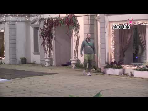 Zadruga 6   Zvezdan lomi sve po dvoristu zbog Aninih reci koje mu je uputila  09 03 2023