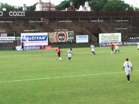 Braian Romero jugando Acassuso 1 - Armenio 2 28-11-11
