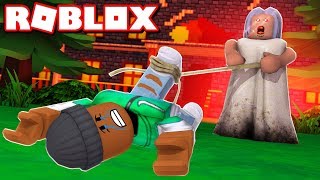 New Escape Granny S New House In Roblox Free Online Games - dantdm playing roblox granny
