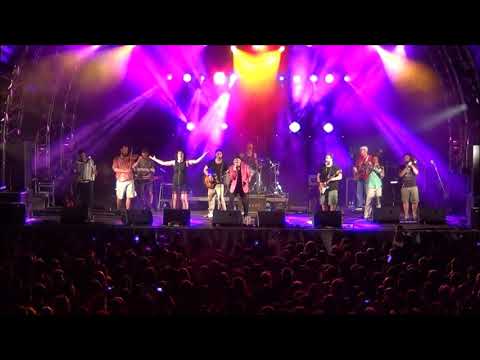 Tonino Carotone & Locomondo ~ Me Cago En El Amore