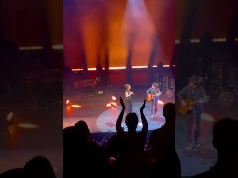 La belle de Jour ZAZ e Alceu Valença