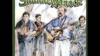 Shanneyganock - The Lark In The Morning.wmv