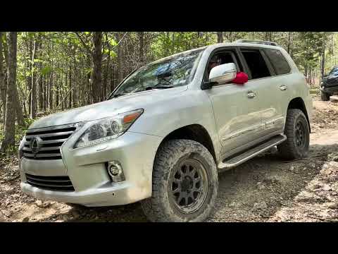 2015 LX570 first time off-road!!