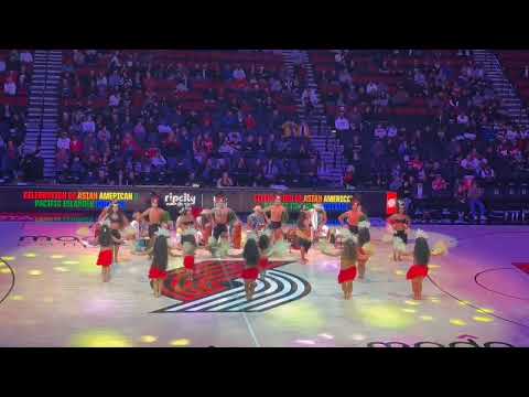 AOTO & Natia Halftime Top View 