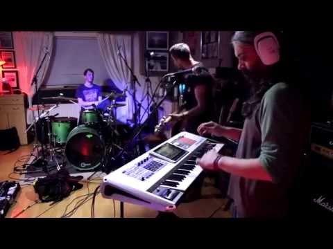 download lagu mp3 mp4 King Modo, download lagu King Modo gratis, unduh video klip King Modo