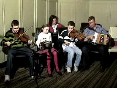 Comhaltas Live #283-5  The FitzGerald Family