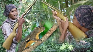 Download lagu ACCURATE!! SKILLS OF SQUIRREL HUNTING USING A UKLIK WITHOUT A TELESCOPE | Visiran mp3