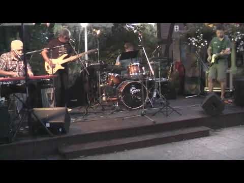 Bluesand - Ostrov Písek - Hollywood park shuffle