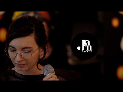 JAM CIRCLE: Marta Popovici & On The Fly