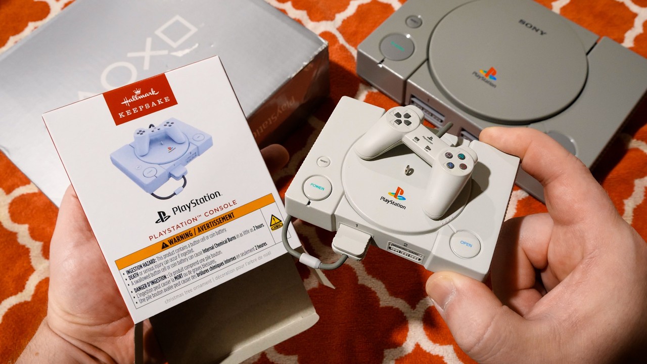 This PlayStation Ornament plays the Startup Sound!