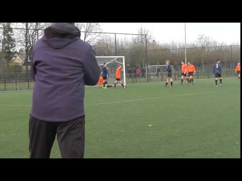 Opjestropdas.nl 5 dec 2015 Vriendenschaar 4 - VV De Meern 8 com 6-2 Redding Jan V