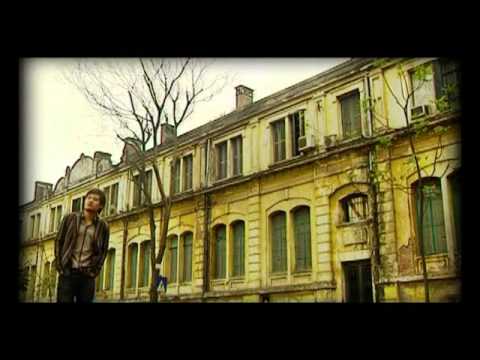 Mẹ tôi và những thị xã vắng - Nguyễn Đức Cường