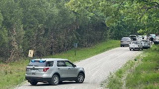 MANHUNT: Baxter County authorities searching for 2 suspects wanted in home burglary investigation