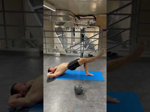 Universal strength workout. Core muscles plus aerobic endurance