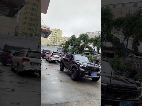 Ford Raptor vs Toyota Land Cruiser#carro #car #auto #suv