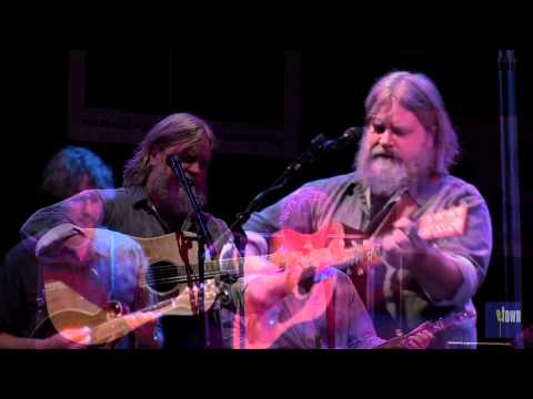 eTown Finale with Leftover Salmon & Darrell Scott - I Ain't Got No Home (eTown webisode #166)