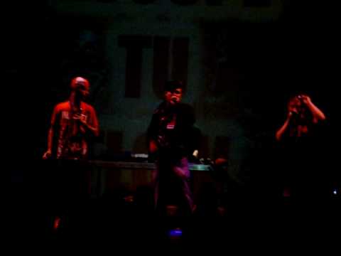 ESCUPE TU FLOW 17/4/10