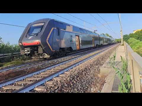 [Trenitalia] ETR421-009 Passes by (Rimini)