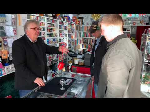 Jackpot Prize Box by Phil Peters Merlins Magic Shop