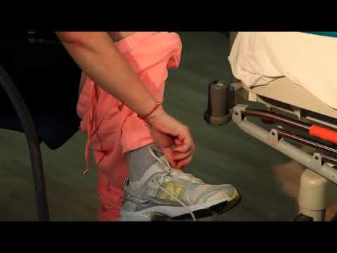 451 - TOOLS4BRAIN - NEURORHB - VESTIDO Y DESVESTIDO DE PERSONAS CON DAÑO CEREBRAL