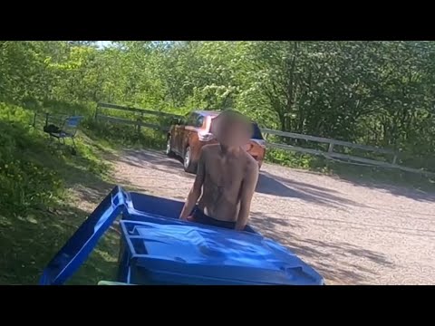 UN FOU M'AGRESSE CHEZ MOI