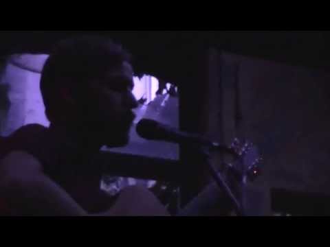 Florian Faber live at Bruxelles, Belgium - Rue de Plantes